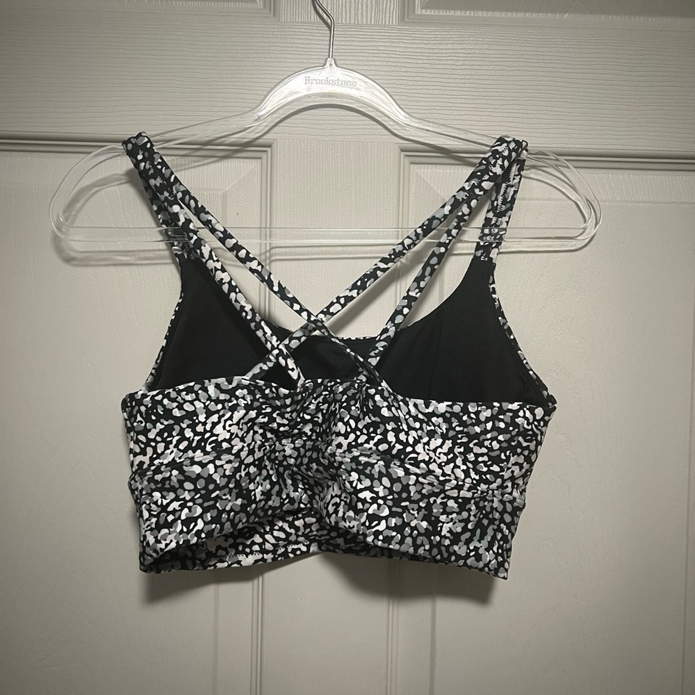 Balance Collection Sports Bra (L) - Picture 2 of 3